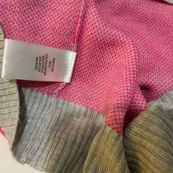 NEW Fate neon pink camo sweater.Super soft light weight size L - Picture 10 of 11